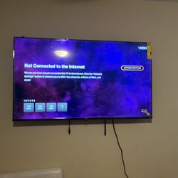 55 In Onn Tv With Wall Mount 