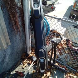 Jeep Rangler 2021 Stock Front Brand New Bumper With Headlights And Brand New Shocks And More New Parts For 2021 Jeep Rangler