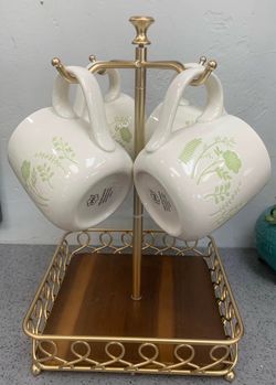 White Ceramic Mugs with Gold Rack Set