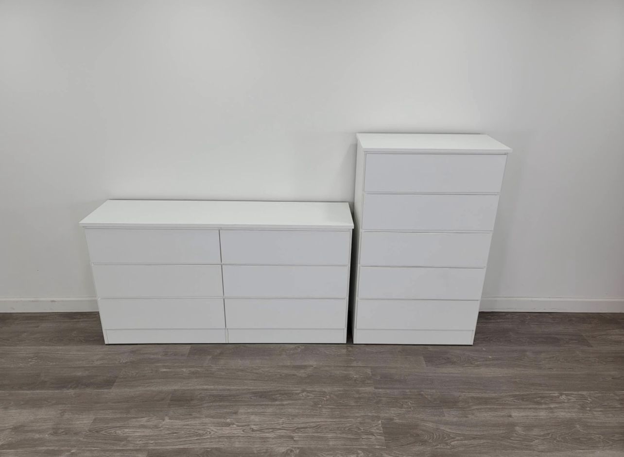 Dresser And Chest Cómoda Y Gavetero