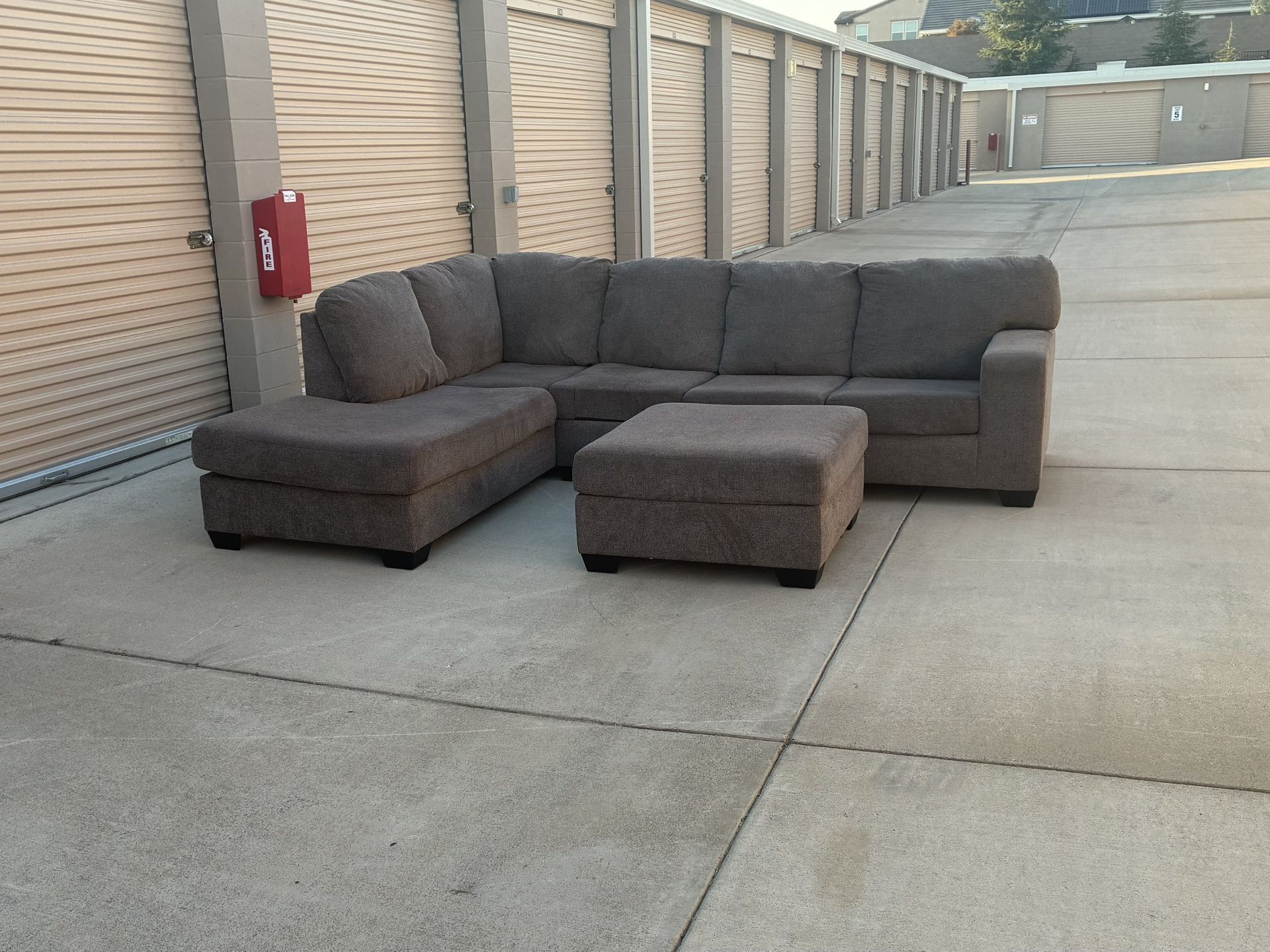 Gray Sectional w/ Ottoman & Chaise (Delivery Available)