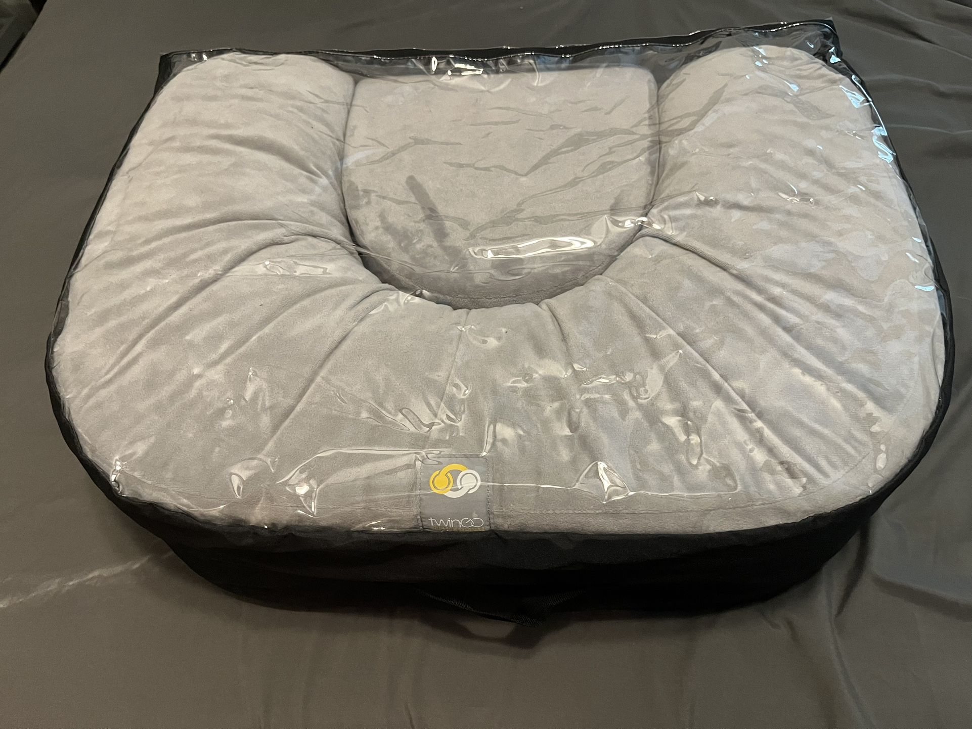 TwinGo Twin Breastfeeding Pillows