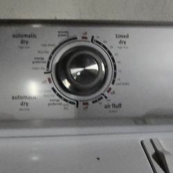 Maytag Electric Dryer 