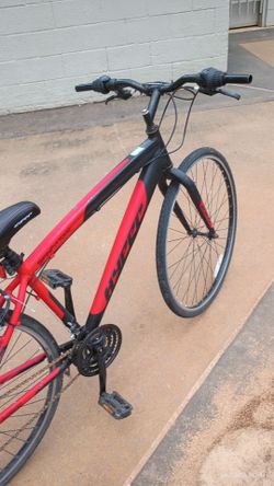 Hyper 700 bicycle