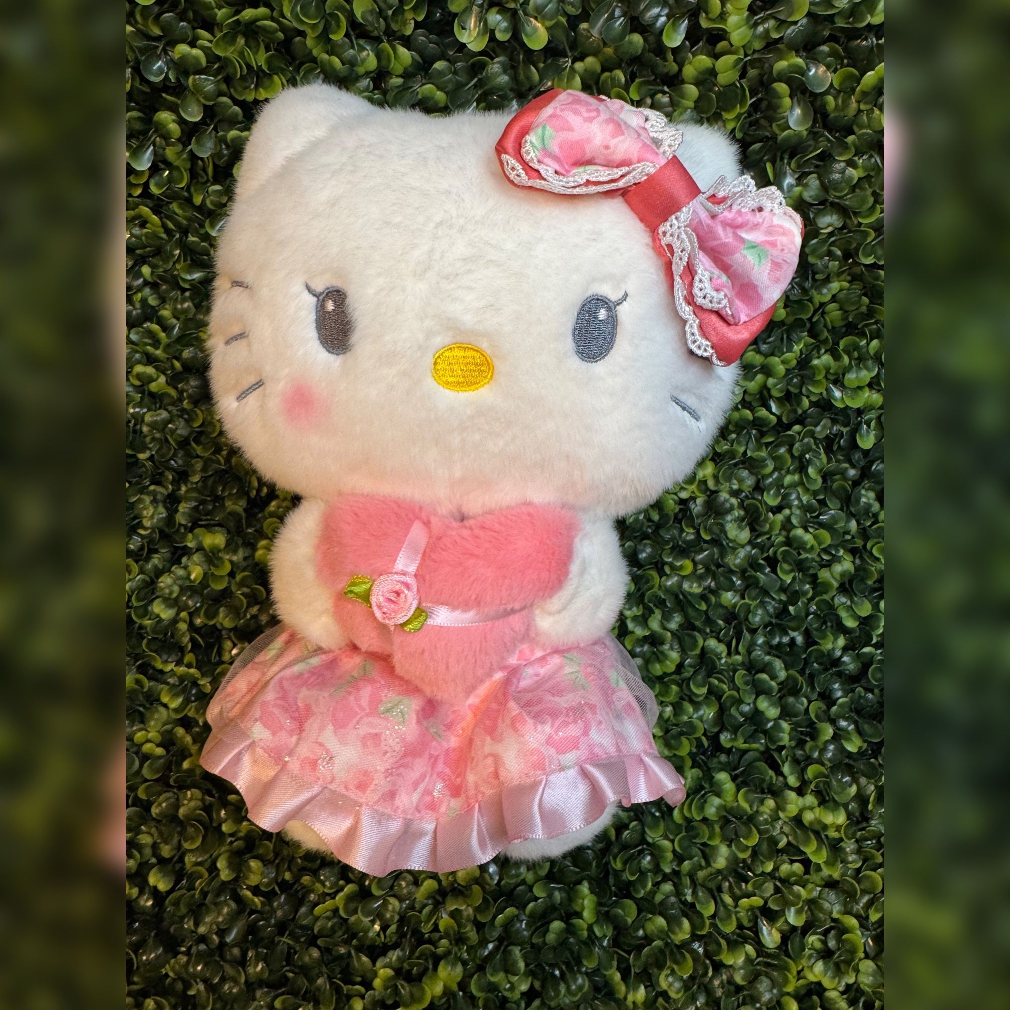Hello Kitty Plushy
