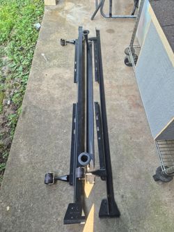 Nice Used Queen Size Metal Bedframe.