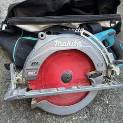 Makita 40V XGT 10-1/4 In. Circular Saw (Tool Only)