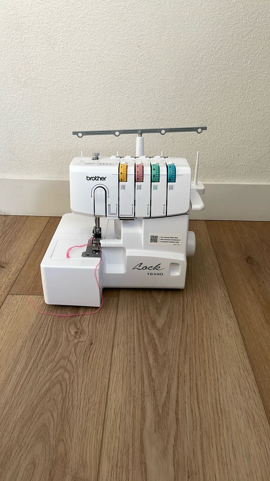 Serger Brother Lock 1034D