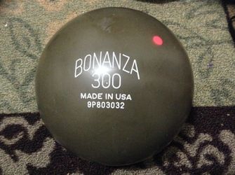 Bonaza 300 bowling ball reduced price