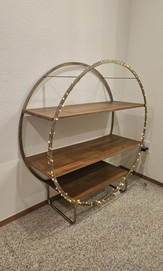TWO Brigid Circle Shelfs - Urban Outfitters