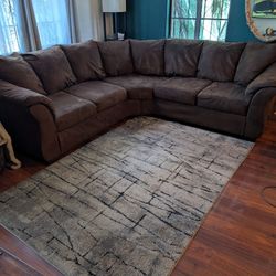 Sectional Couch 
