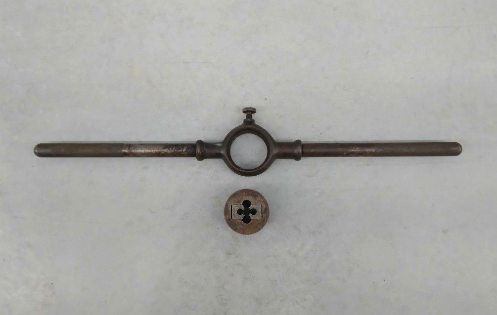 Vintage G.T.D. Corp. Little Giant Die Pipe Handle/Die