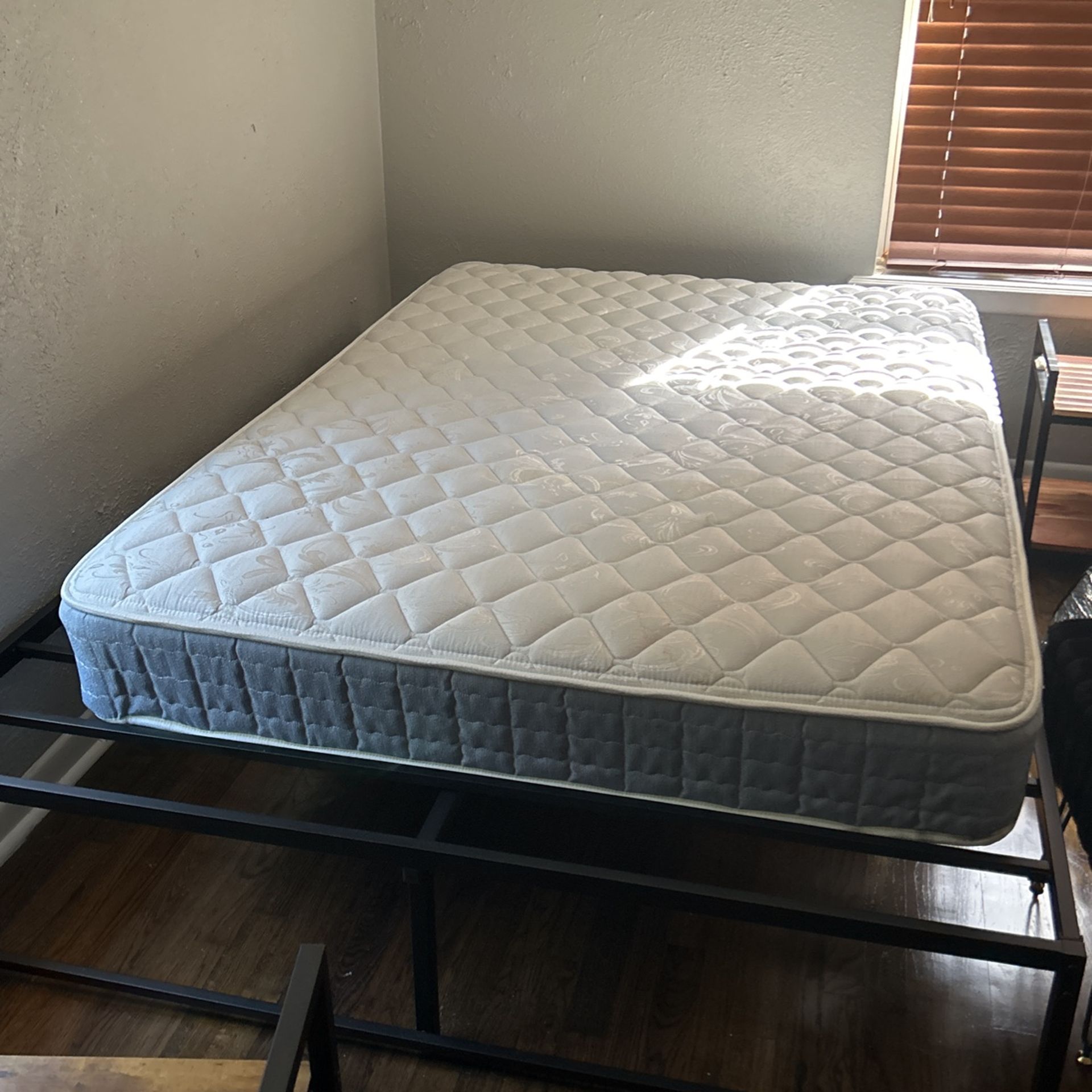 Full Size Mattress