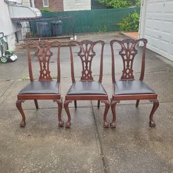 6 Antique Chippendale Style Chairs 