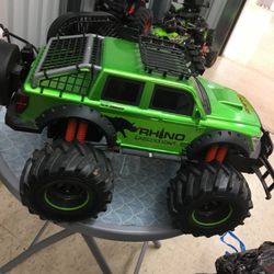 rhino r/c cars