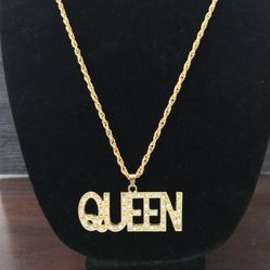 QUEEN Gold Tone Stainless Steel Queen Pendant Necklace with Swarovski Glass Crystals/ Party Fun New 2025 Jewelry Paparazzi Drip Fashion