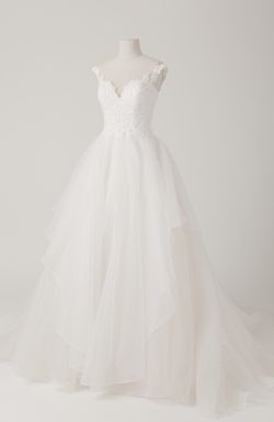 “FREDERICA” ROMANTIC NEW TIERED LAYERS WEDDING DRESS AVAILABLE WITH SLEEVES