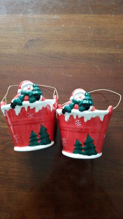 Santa buckets