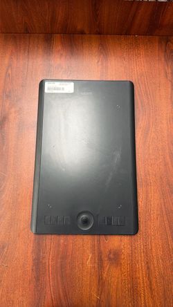 Wacom PTH-660 Drawing Tablet