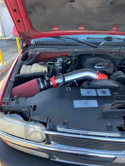 Chevy Silverado gmc Sierra cold air intake Kit (brand new) 99-06