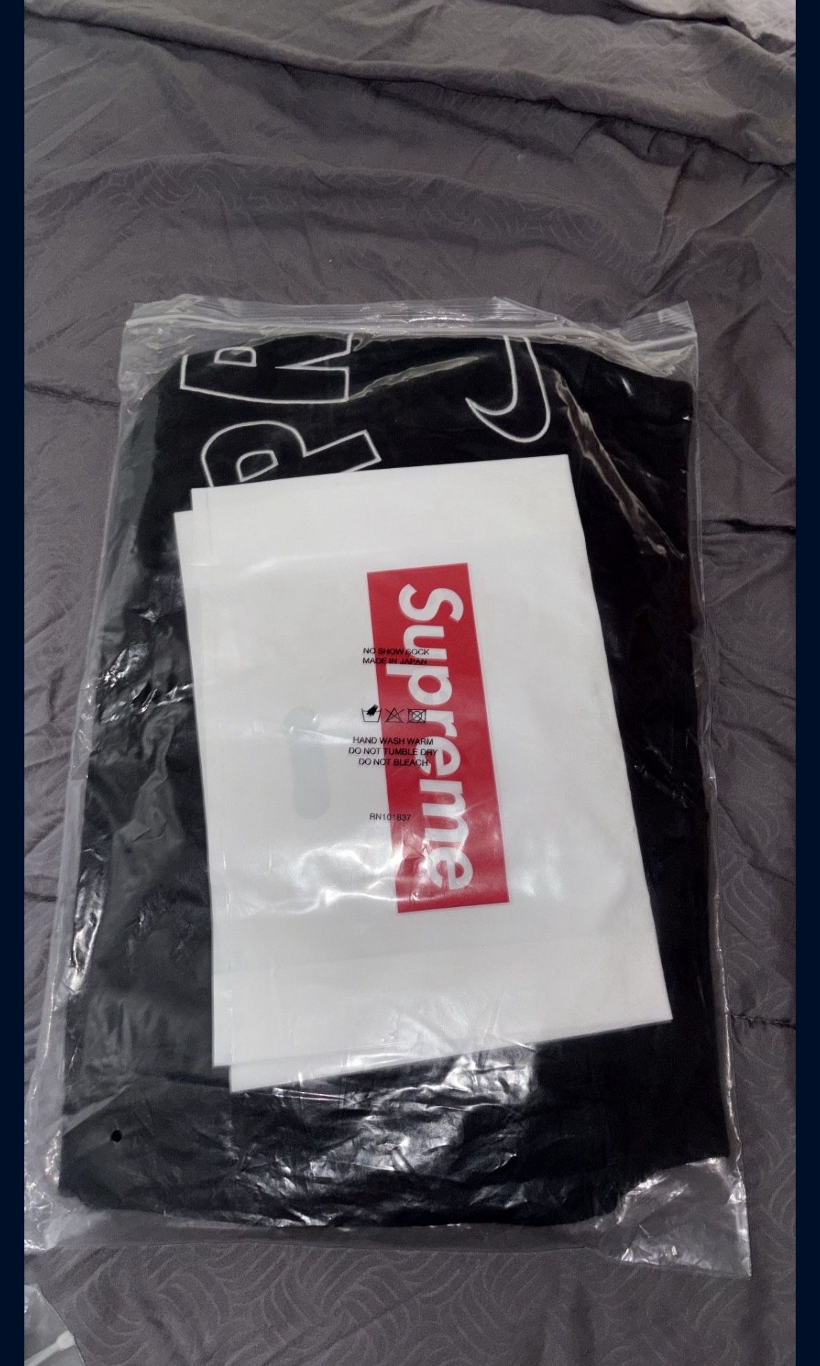 supreme x nike arc crewneck