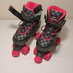ROLLER DERBY Ener G YOUTH Boy's Size 3-6 Roller Skates Black Red - FAST BEARINGS
