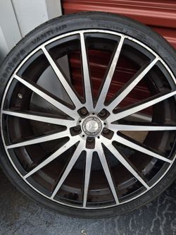 22inch Mercedes Benz rims and tire set