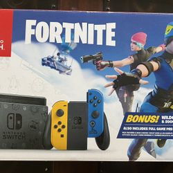 Nintendo Switch Fortnite Special Bundle NO CODE Excellent Condition