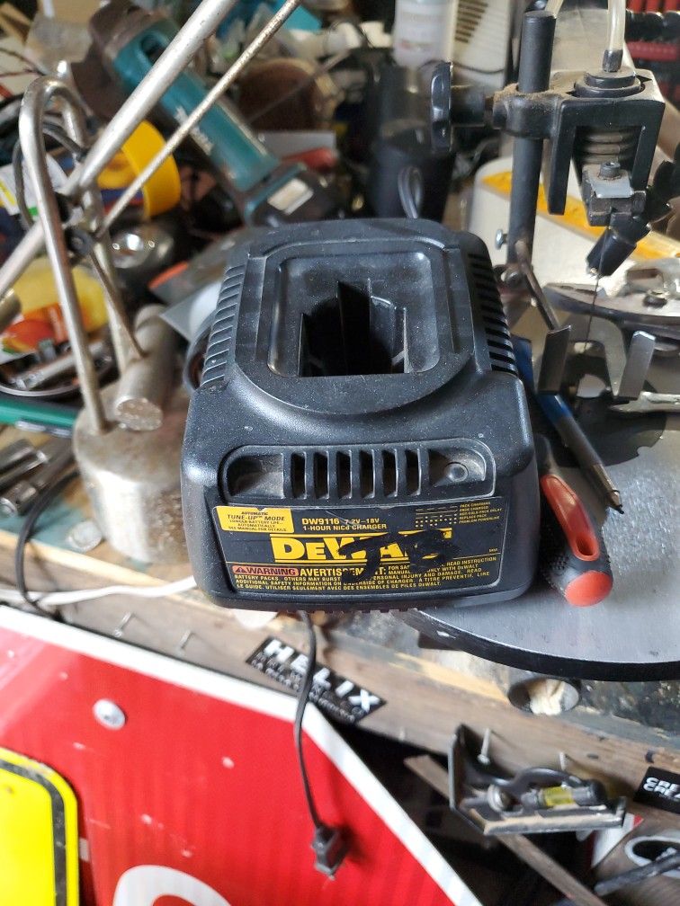 Dewalt Charger