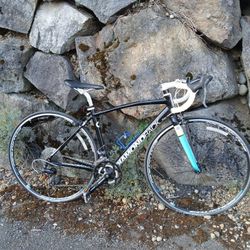 Road bike $300 Obo 