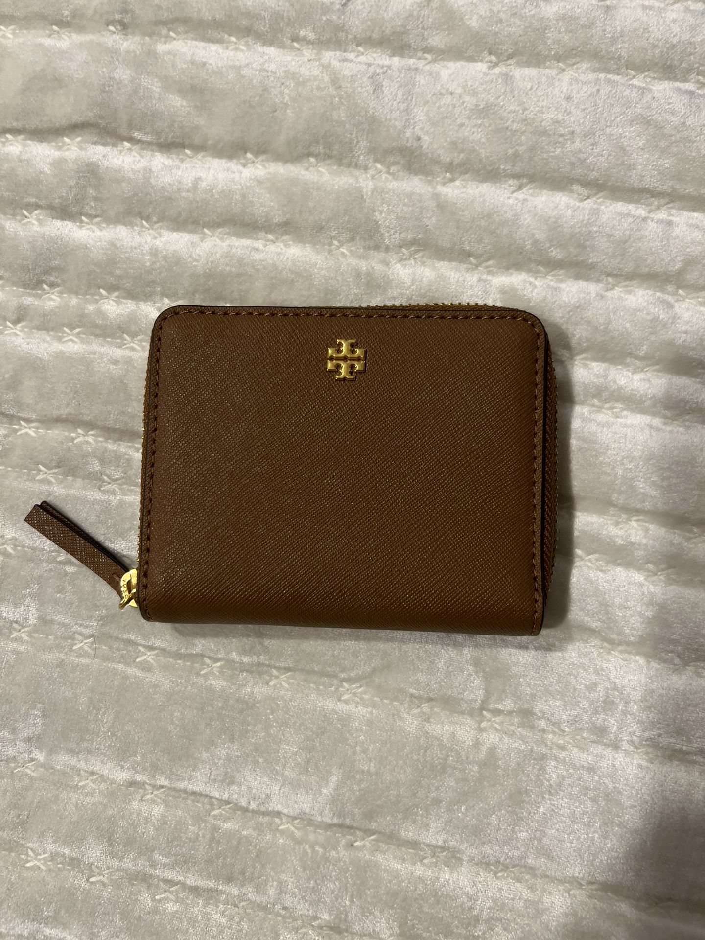 Tory Burch Zip Wallet NWT