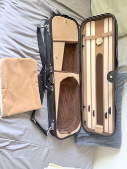 Violin case