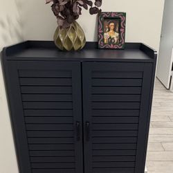 7-Tier Storage Cabinet
