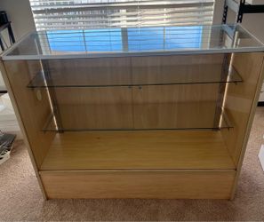 4’ Glass Top Retail Display Case Cabinet with shelves