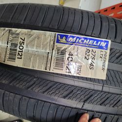 2 New Tires 275 45 22