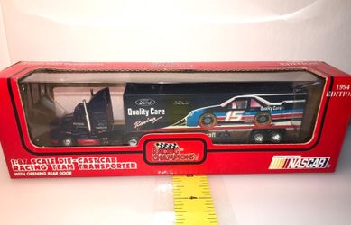Lake Speed #15 Quality Ford & Bud Moore NASCAR 1:87 Transporter
