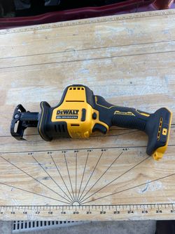 DeWalt 20V Brushless Reciprocating Saw