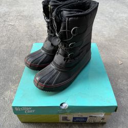 Western Chief Snow Boots