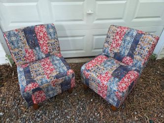 Fox Hill Trading Penelope Armless Slipper Chair, Pinot Print