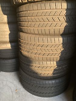 Like new set of 265/50/19 Goodyear