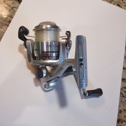 Daiwa Smooth Fishing Spinning Reel 2500c