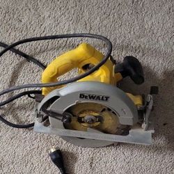 Dewalt Circular Saw