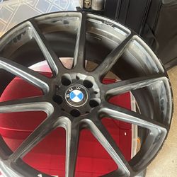 Niche Rims For BMW 20or 22s
