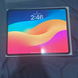 iPad Pro 13inch M4 An Keyboard
