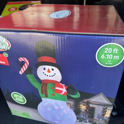 20 Ft Inflatable Snowman