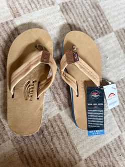 Men medium Rainbow sandals single layer arch NEVER USED TAGS ON