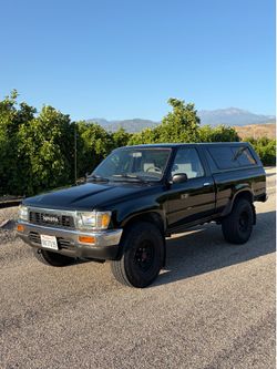 1990 Toyota Pickup 4WD 5SPD 22RE