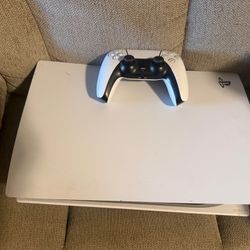PS5 (1 TB) with 4 games
