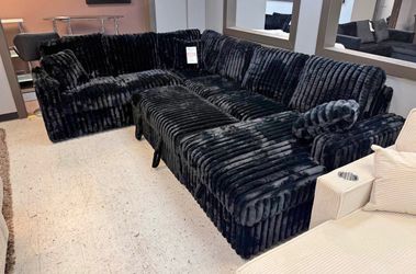 NEW SECTIONAL PULLOUT SLEEPER SOFA, INCLUDING FREE DELIVERY ORDER HERE PAY UPON ARRIVAL