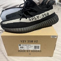 Adidas Yeezy Boost 350 v2 Oreo